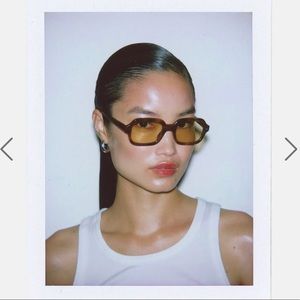 Lexxola Jordy -  TORT / YELLOW- worn once. Comes with case